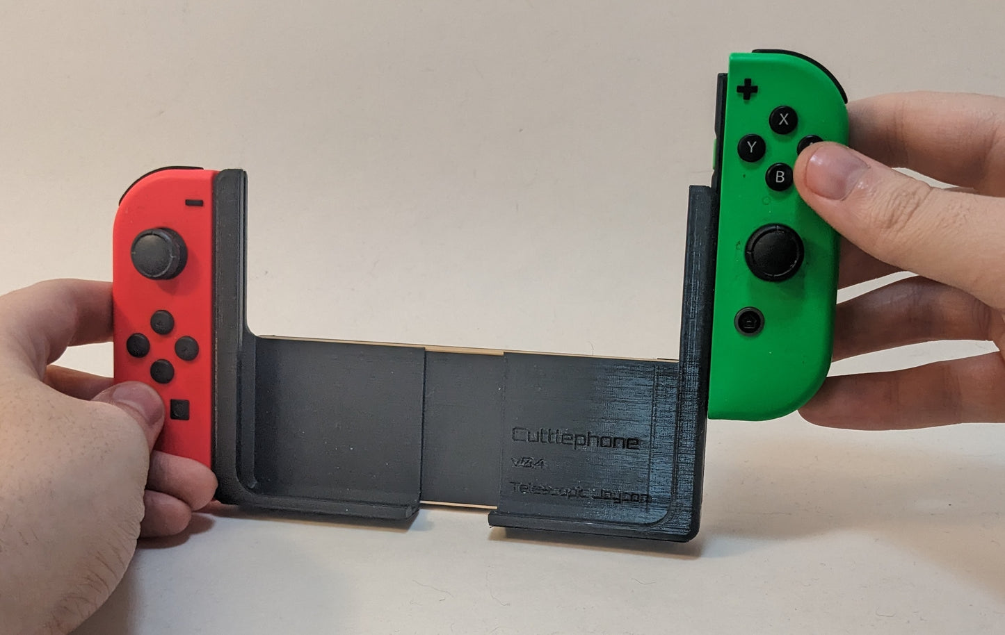 Joycon phone adapter