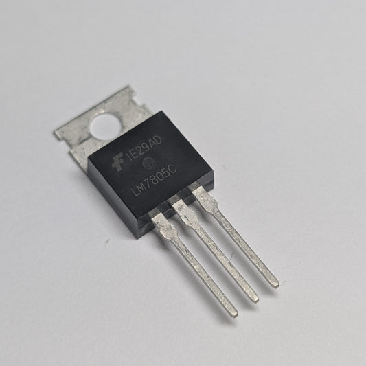 LM7805C 5V Linear Voltage Regulator