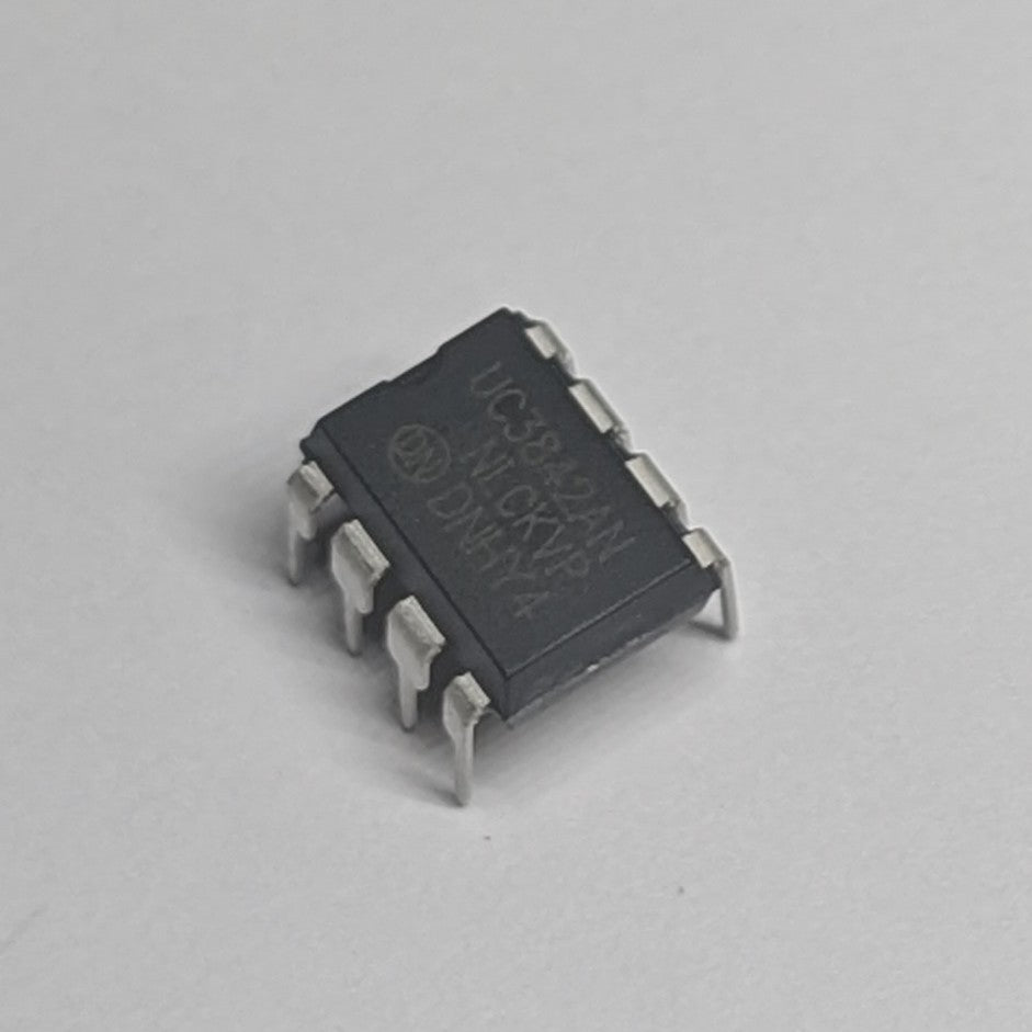 UC3842AN Current-Mode PWM Controller