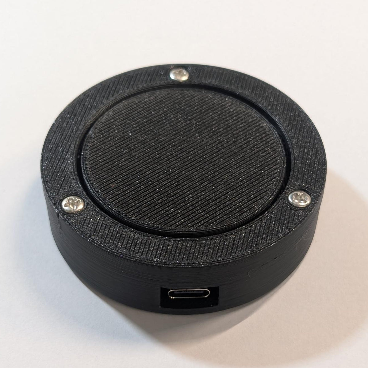 Single Button Rear Black