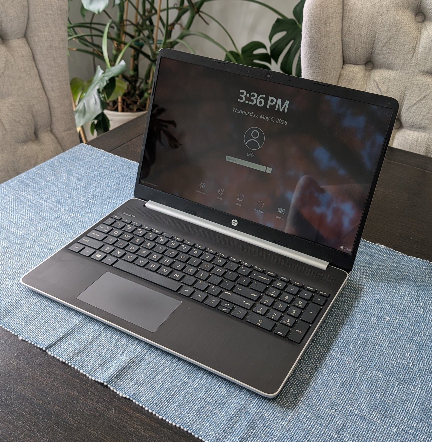HP laptop 15" Solus Installed 256gb 16gb ram i5